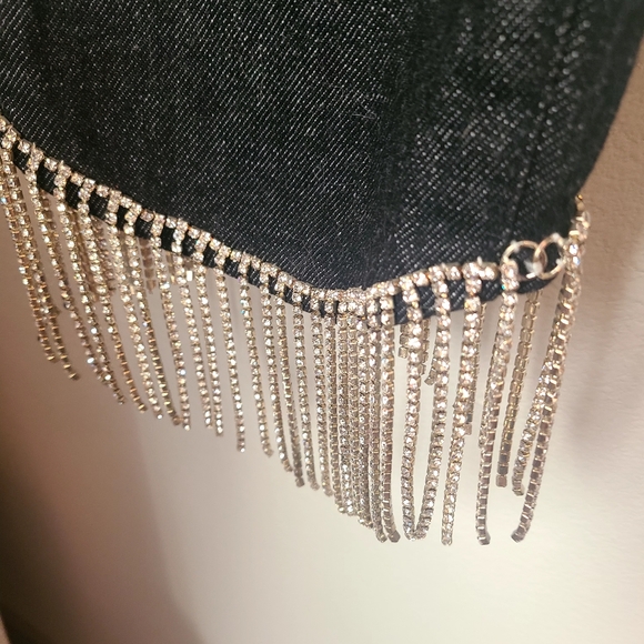 BDG High-Waisted Cropped Slim Straight Jean – Diamante Hem - Picture 4 of 6